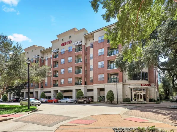 300 Saint Joseph Pkwy #203, Houston, TX 77002