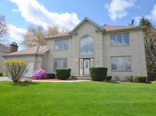 5441 Roanoke Rd, Rockford, IL 61107