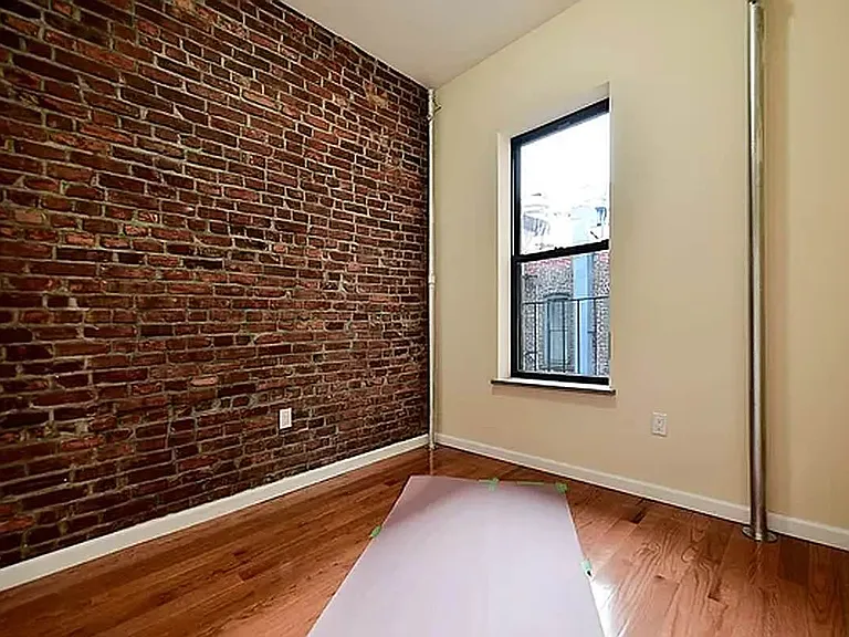 122 Orchard St #19 — Photo 5