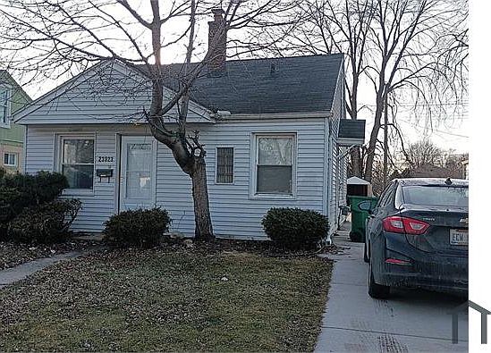 1st image of 23023 Rosalind Ave