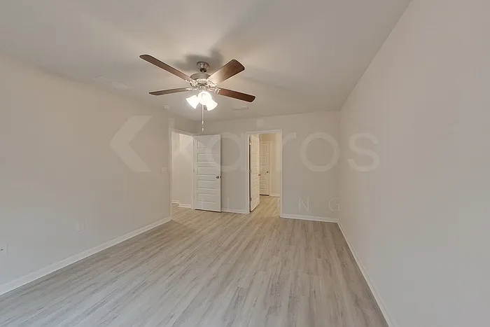 285 Monarch Ln — Photo 15