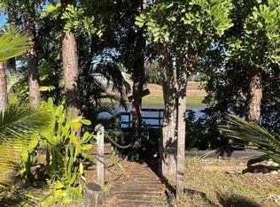 798 NW Selvitz Rd, Port Saint Lucie, FL 34983