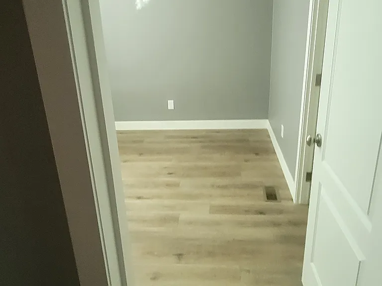 4214 E Fremont St — Photo 25