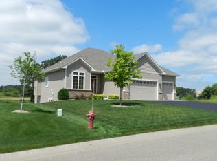 9732 Oxford Ln, Elko New Market, MN 55020