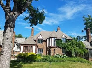75 Kensington Oval, Rocky River, OH