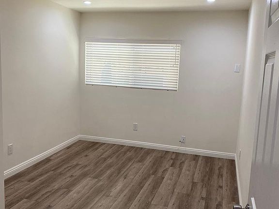 4th image of 5657 Laurel Canyon Blvd #205