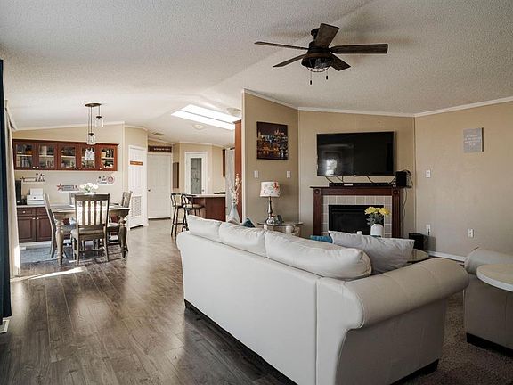 5th image of 164 NE Balsam Way