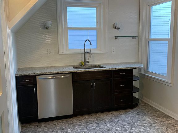 3rd image of 16 Walker Ave #1