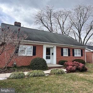 214 Charles St, Hanover, PA, 17331