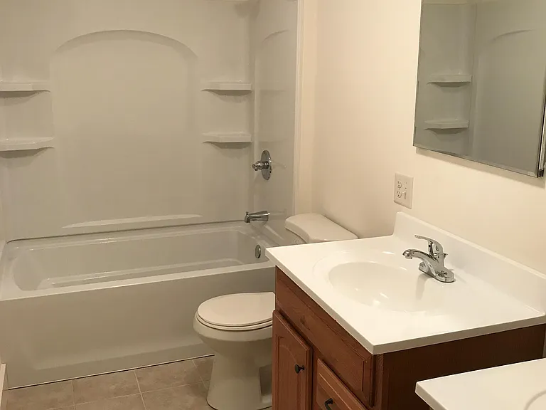 114 Highland Pl — Photo 12