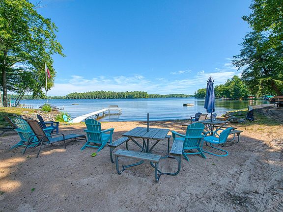 2nd image of 8234 Voss Rd #5