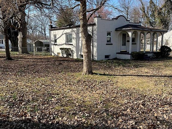 4th image of 1551 S Alvord Blvd
