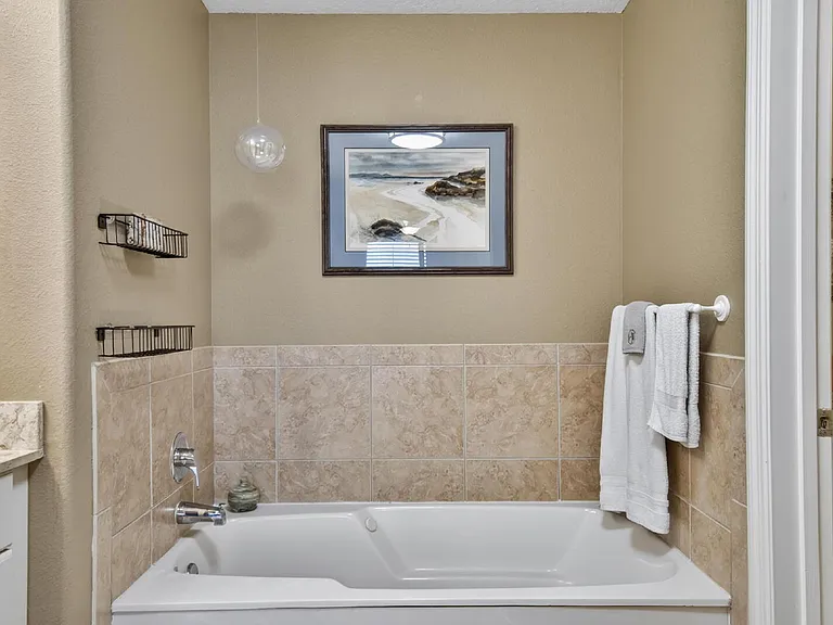 80 Surfview Dr #505 — Photo 27