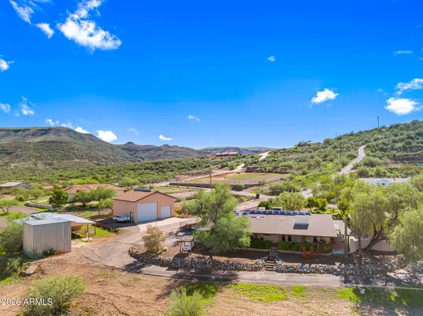 20720 E SQUAW VALLEY Road, Black Canyon City, AZ 85324