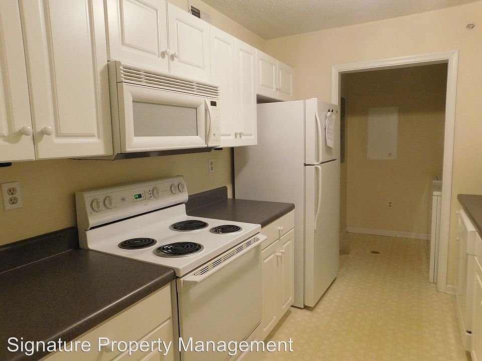 1st image of 650 N Lee Hwy APT 5