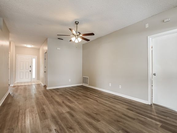 4th image of 1962 Shannon Ln