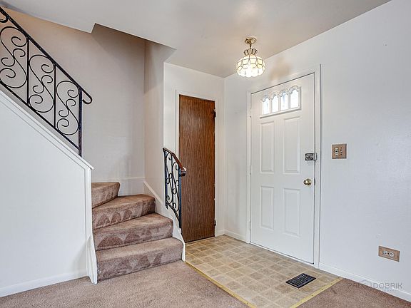 2nd image of 4110 Brentwood Ln