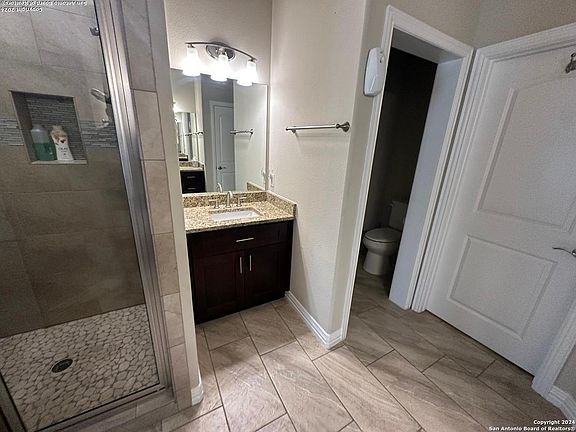 3rd image of 2768 DEL PILAR DR