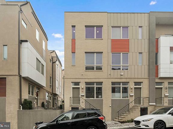3rd image of 740 S Columbus Blvd Unit 46