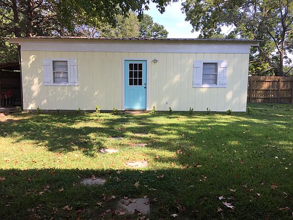 Guest/Bonus house