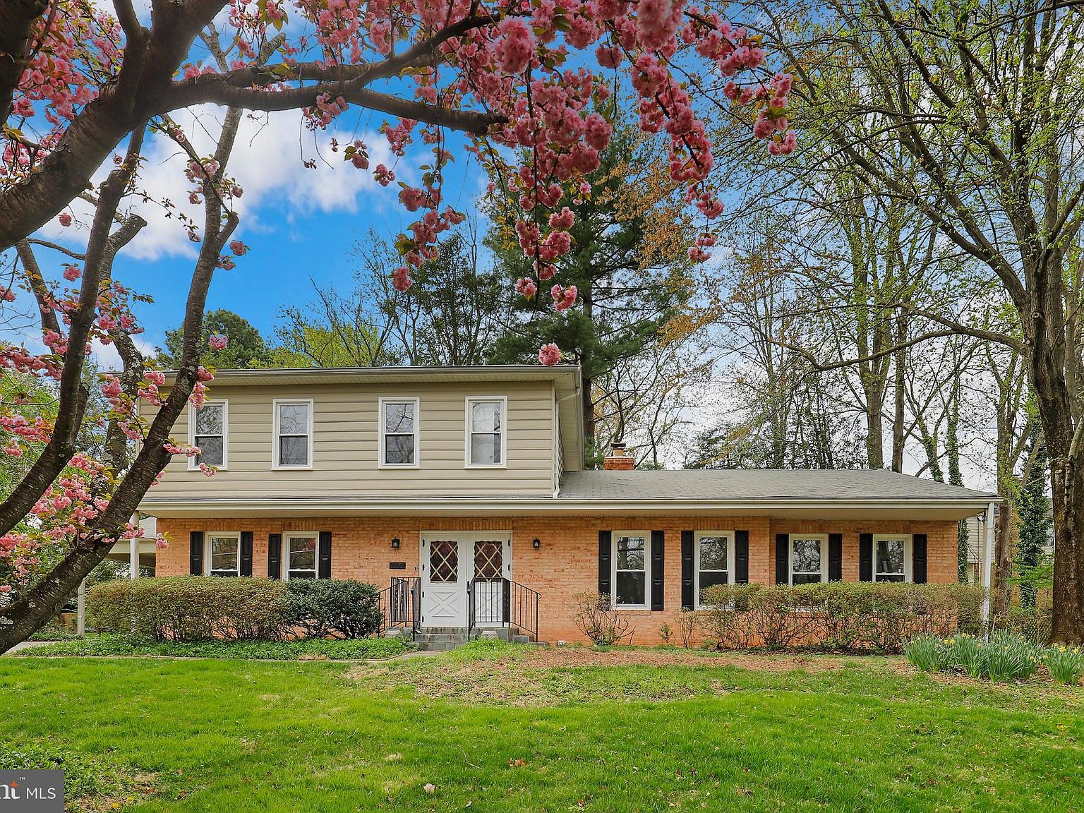 1677 Trap Rd, Vienna, VA 22182 Zillow