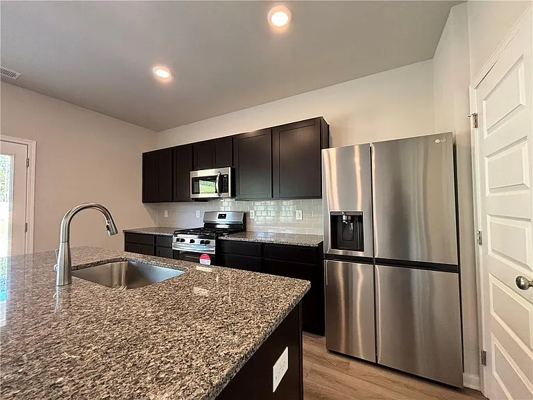 101 Lavender Cir — Photo 6