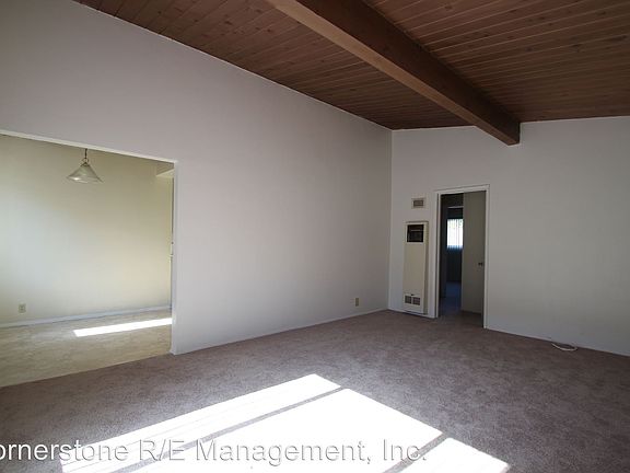 2nd image of 329 E California Blvd APT 05