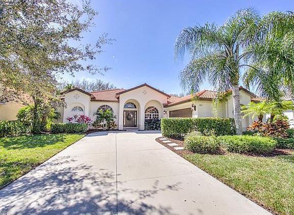 2nd image of 8412 Laurel Lakes Blvd