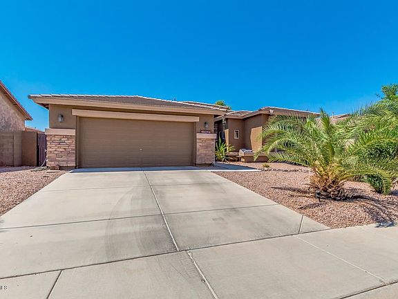 3rd image of 37823 W Olivo St