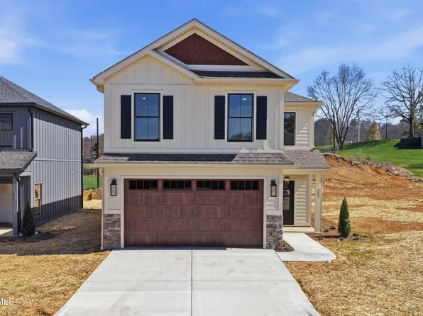 304 Monroe Dr, Bristol, TN 37620