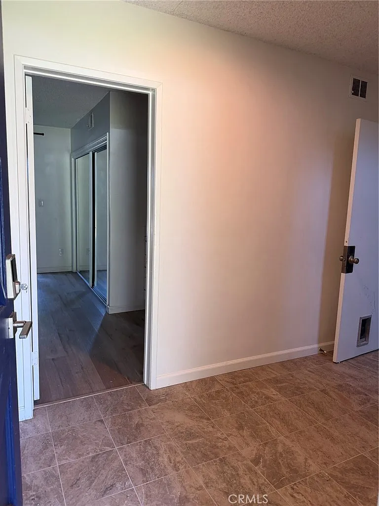 3 bed, 1666 sqft, $6,500 — Photo 3