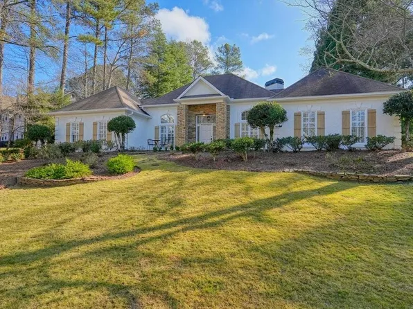 1604 Greenview Ct, Woodstock, GA 30189