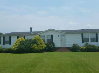 591 Welcome School Rd, Autryville, NC 28318