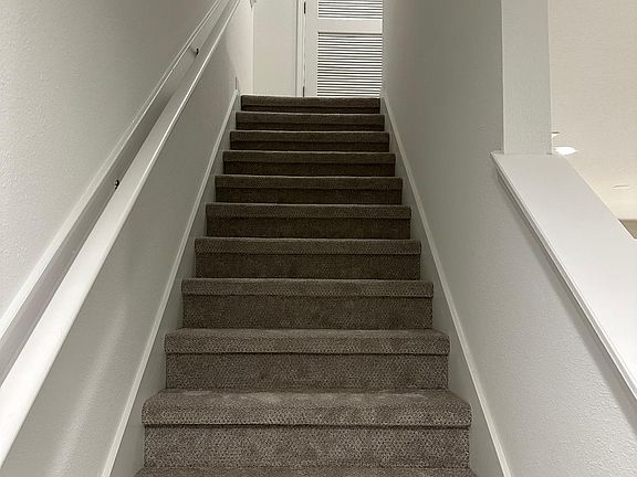 4th image of 61 Feildfare Ln