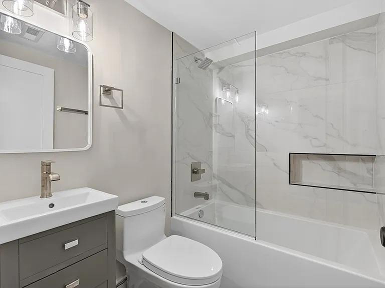 32 Adams St NW — Photo 28