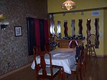 2nd image of 744 S Chatsworth