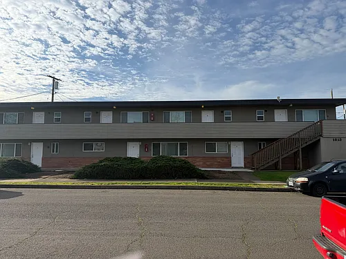 1813 M St Photo 1