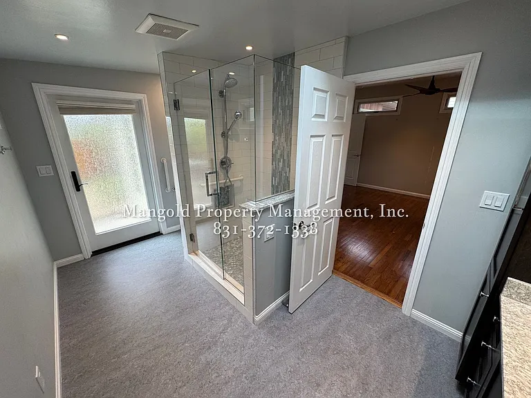 926 Ruth Ct — Photo 15