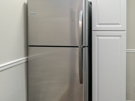 3rd image of 3805 Colonial Park Cir SW Unit 4