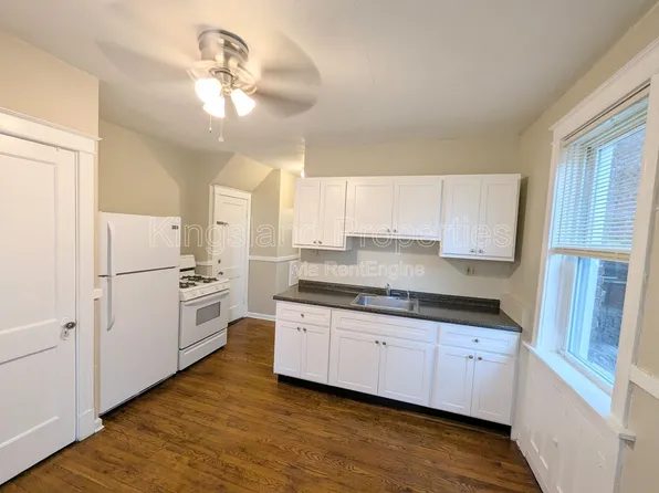5109-5111 S Broadway St, Saint Louis, MO 63111