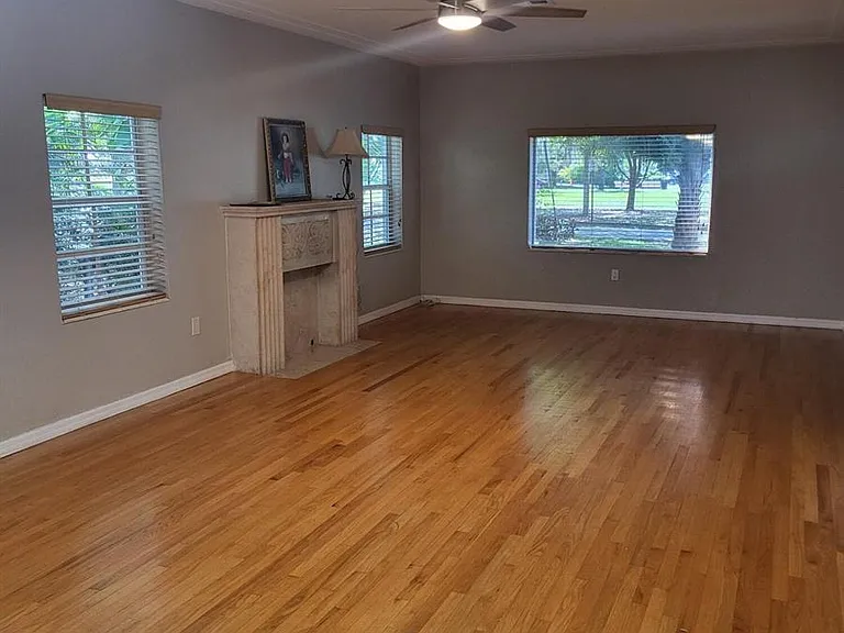6625 Nervia St — Photo 2