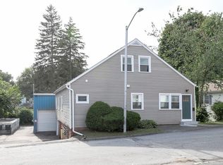 6 Walworth St, Worcester, MA 01602