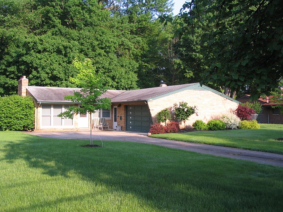 1st image of 3914 Eleanor Dr