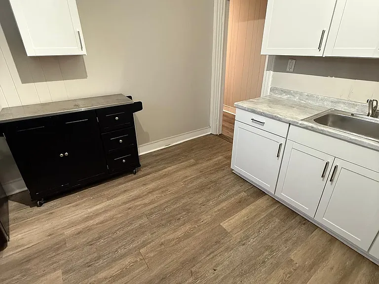 6328 Rockwell Blvd #B — Photo 22