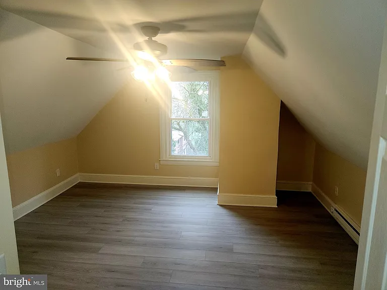 538 E Church Rd #5 — Photo 15