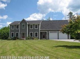 490 Dunn Rd, Belgrade, ME 04917