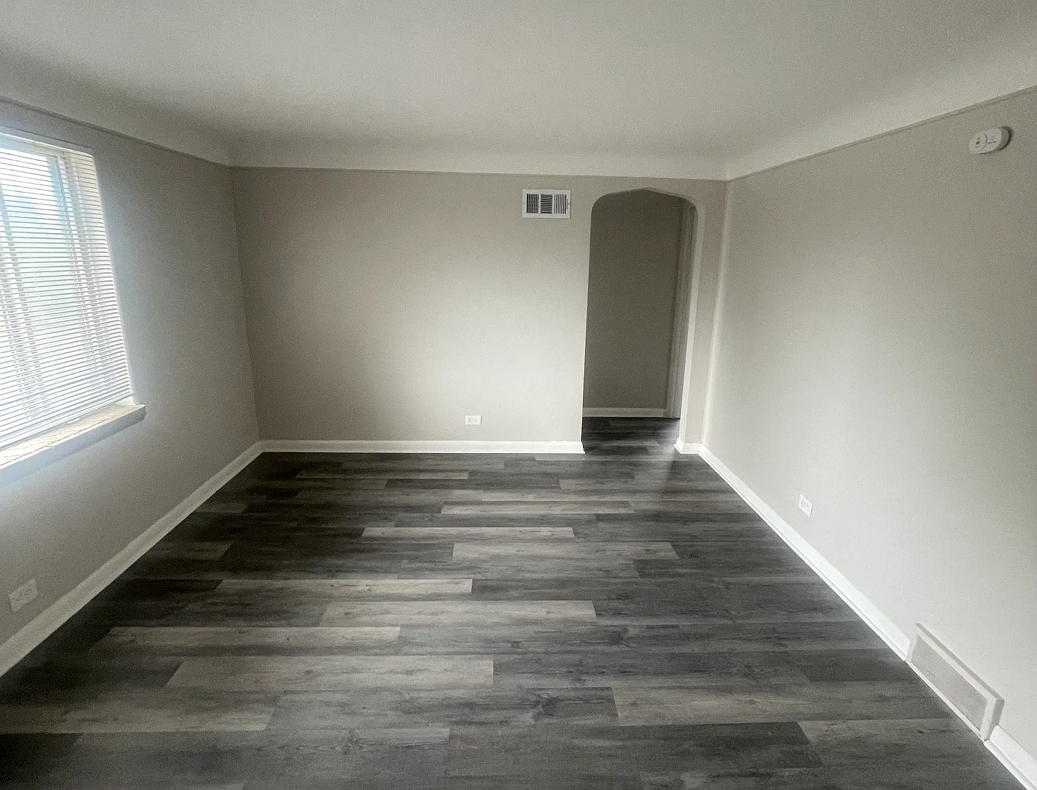1 bed, 600 sqft, $1,100 — Photo 2