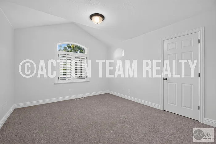 4511 W Windsor Cir — Photo 27