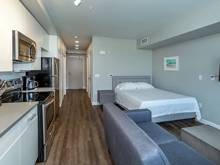 Marina Crossing Apartments — Photo 13