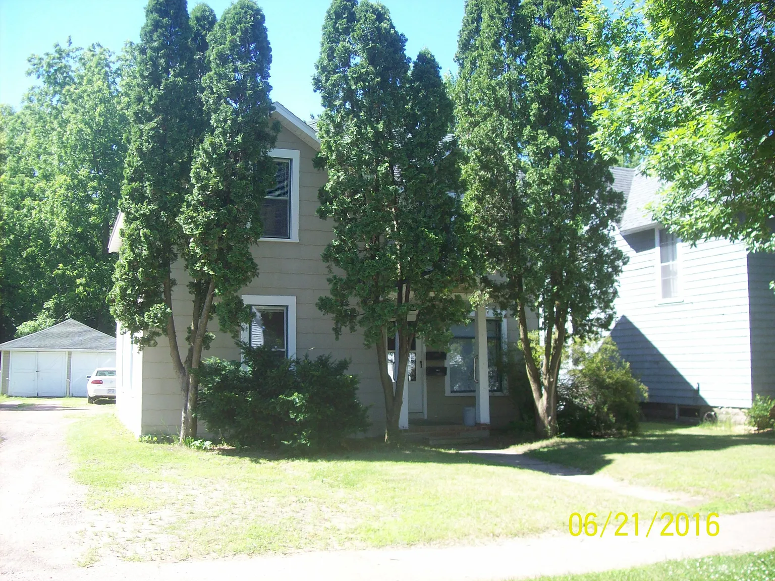 1017 Barland St — Photo 1